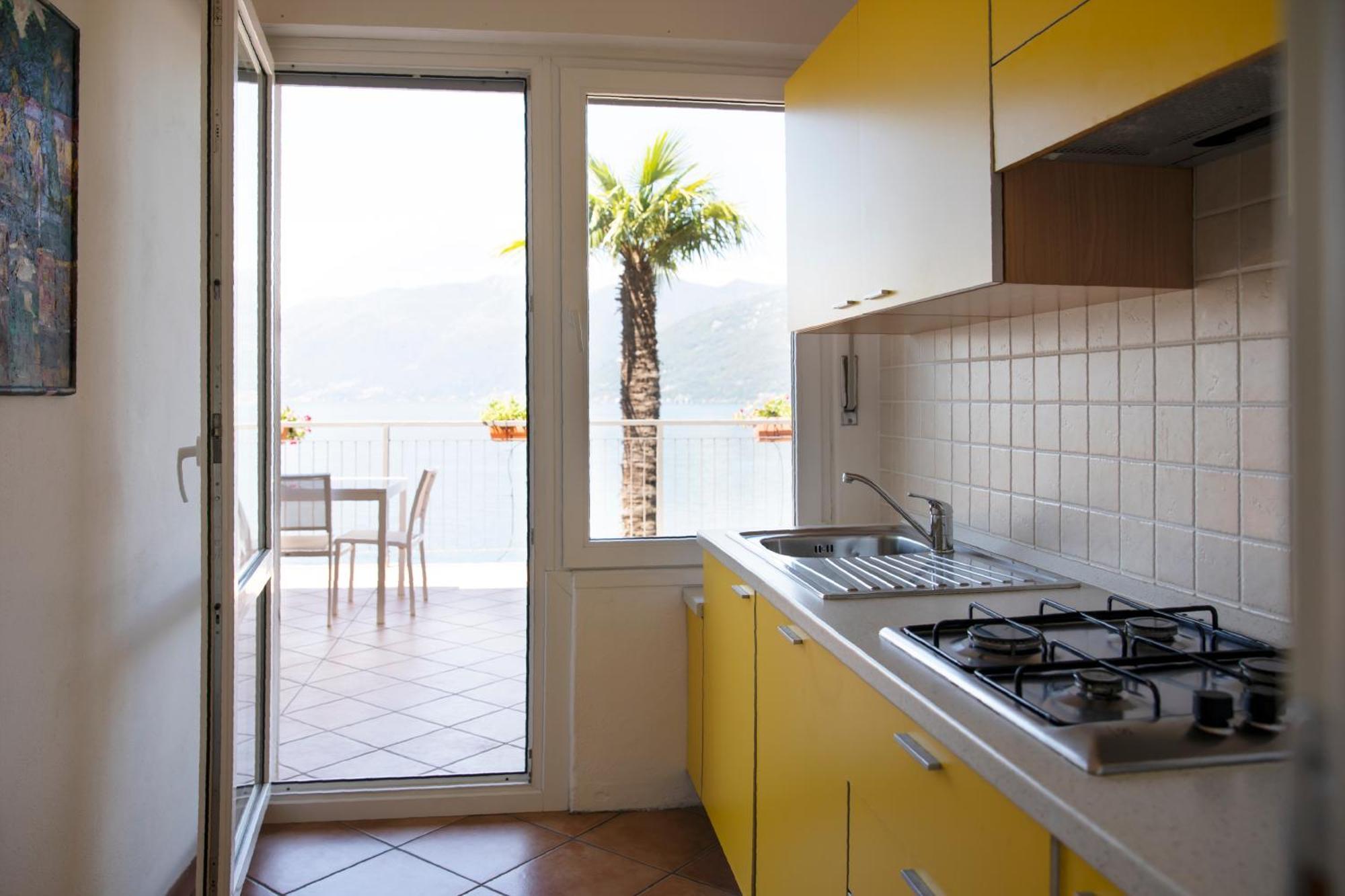 Charming Moment Di Villa Porta - Residenza Leonardo ルイーノ エクステリア 写真